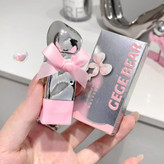 رژلب خیس پاپیون صورتی از برند GeGe Bear درخشندگی لب